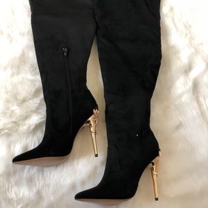 Shoedazzle knee high heeled boots